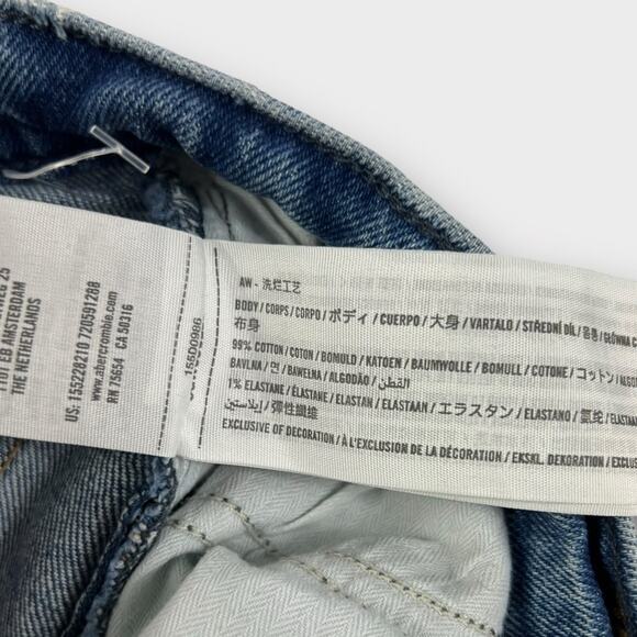 Abercrombie & Fitch Ultra High Rise 90s Straight Jean Size 24/00 Short Inseam - Picture 4 of 4